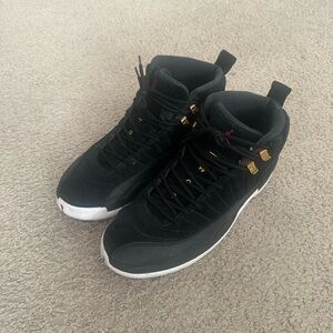 JORDAN 12 Taxi Sneakers